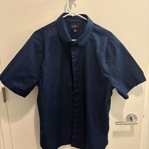Men’s Banana Republic short sleeve button down, XL Navy